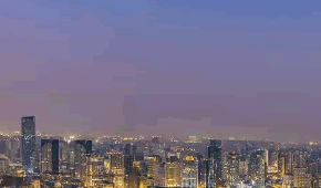 上海迪士尼没营业已“挤爆” 矿泉水10元一瓶